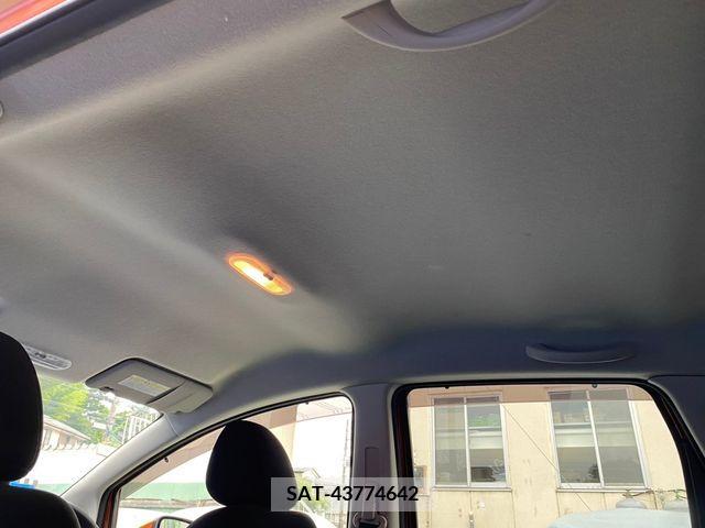 Nissan NOTE 2016-11 379608-13