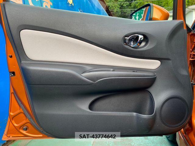 Nissan NOTE 2016-11 379608-8