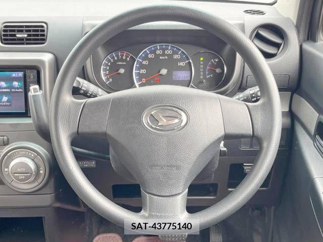 Daihatsu MOVE CONTE CUSTOM 2013-04 253299-8