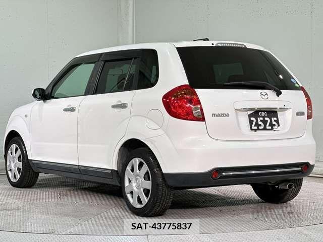 Mazda VERISA 2009-09 212335-9