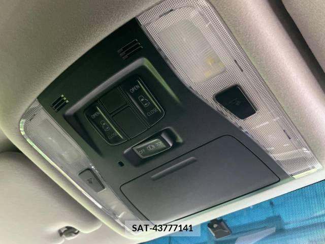 Toyota VELLFIRE 2015-02 332024-5