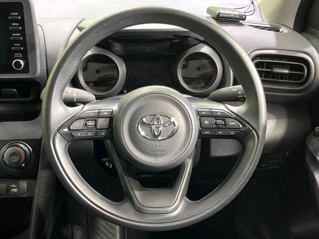 Toyota YARIS CROSS 2023-04 194217-11