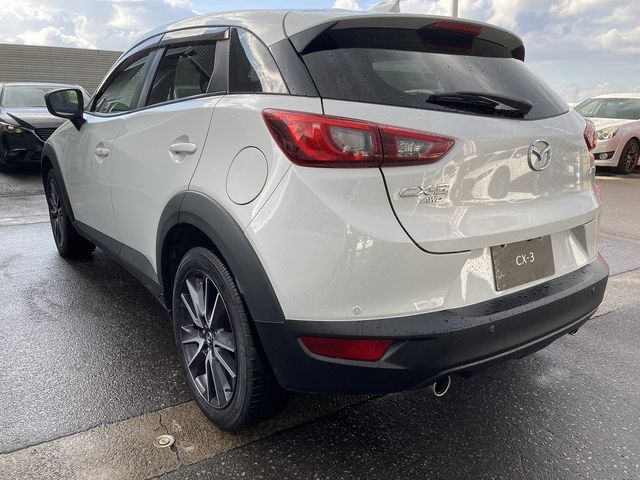 Mazda CX-3 2017-07 22479-6