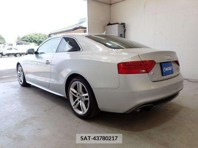 Audi A5 2013-10 349180-2