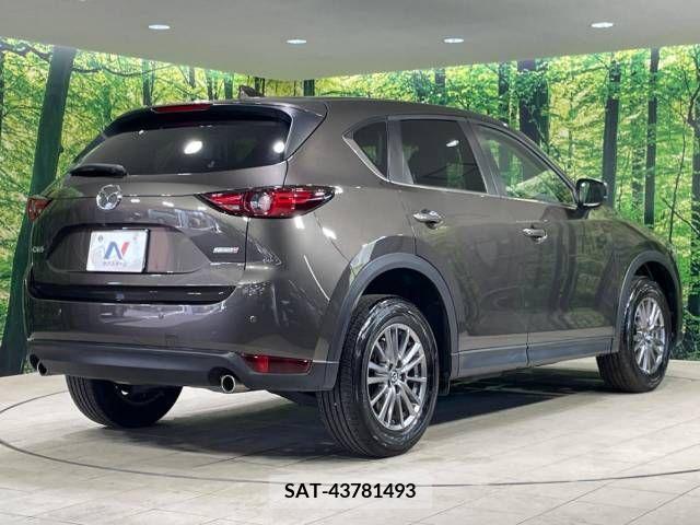 Mazda CX-5 2017-08 308352-17