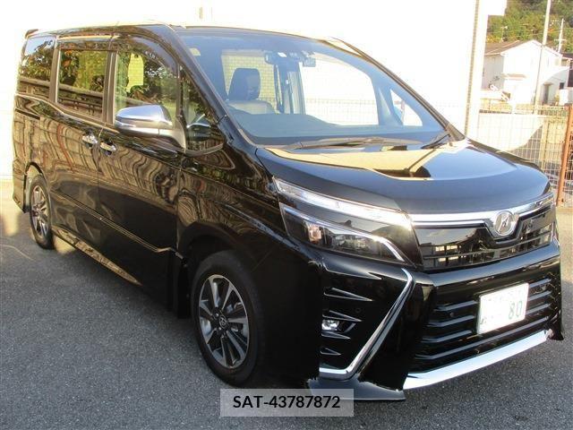 Toyota VOXY 2019-08 203307-7
