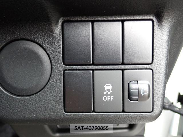 Suzuki ALTO 2017-01 212845-9