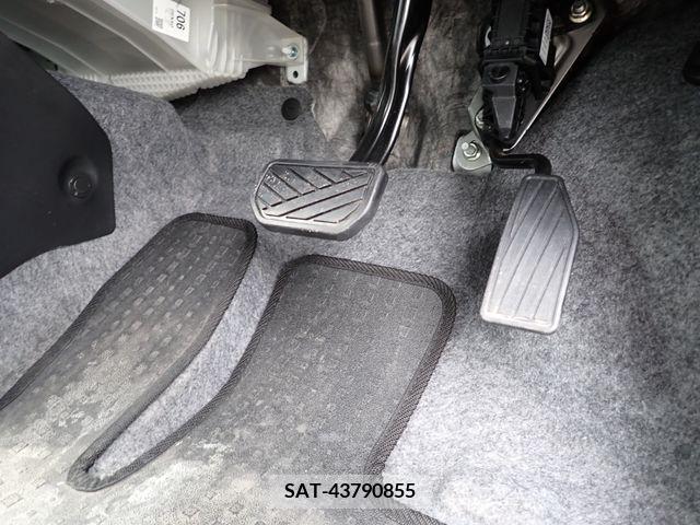 Suzuki ALTO 2017-01 212845-19