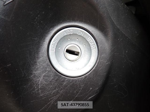 Suzuki ALTO 2017-01 212845-21