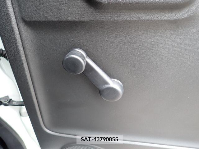 Suzuki ALTO 2017-01 212845-22