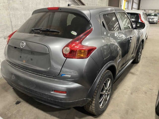 Nissan JUKE 2012-02 3124-2