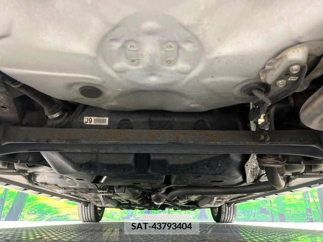 Toyota VITZ 2010-08 370149-19