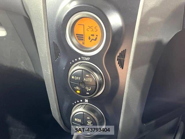 Toyota VITZ 2010-08 370149-5