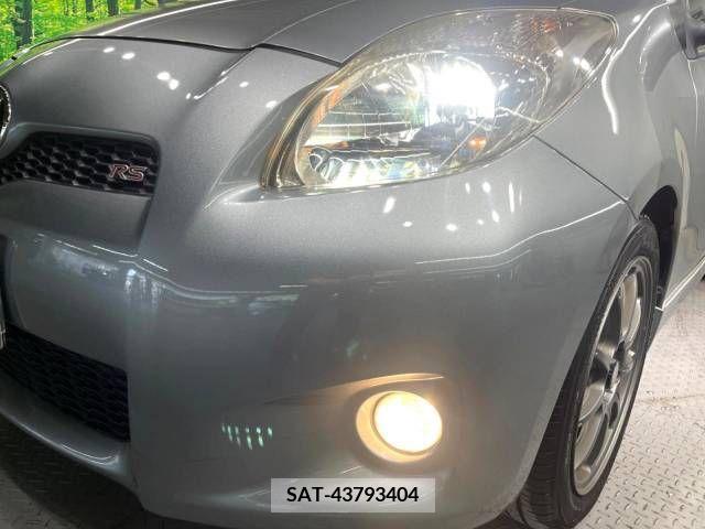 Toyota VITZ 2010-08 370149-12