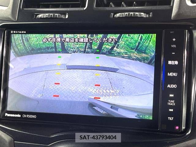 Toyota VITZ 2010-08 370149-3