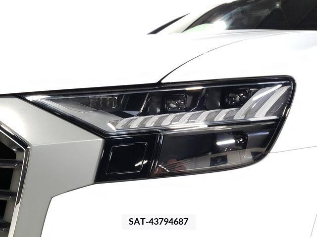 Audi Q8 2019-12 372600-4