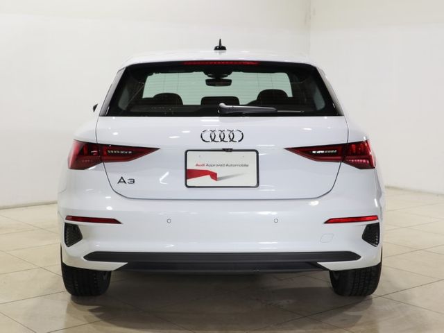 Audi A3 2023-03 26826-2