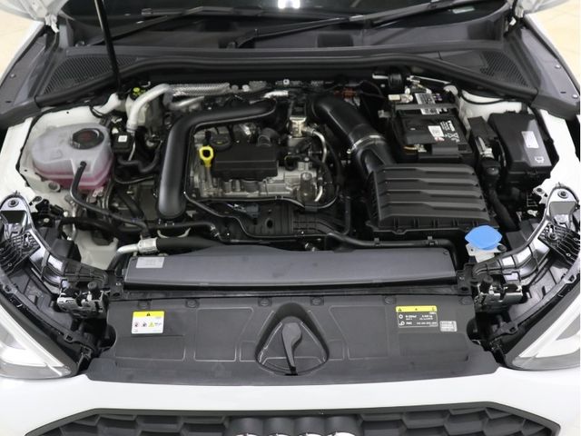 Audi A3 2023-03 26826-23