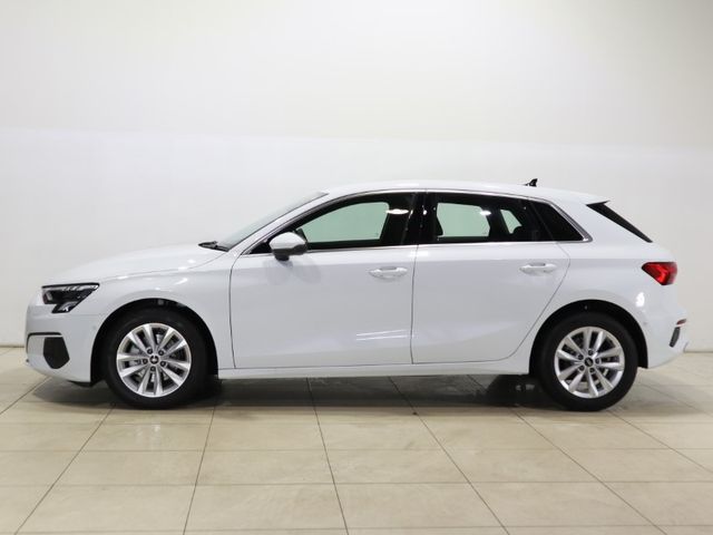 Audi A3 2023-03 26826-4