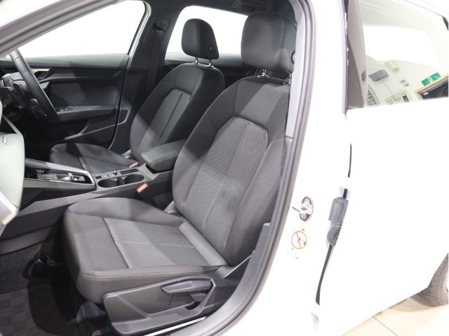 Audi A3 2023-03 26826-16
