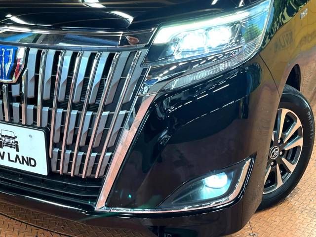 Toyota ESQUIRE 2018-07 9672-13