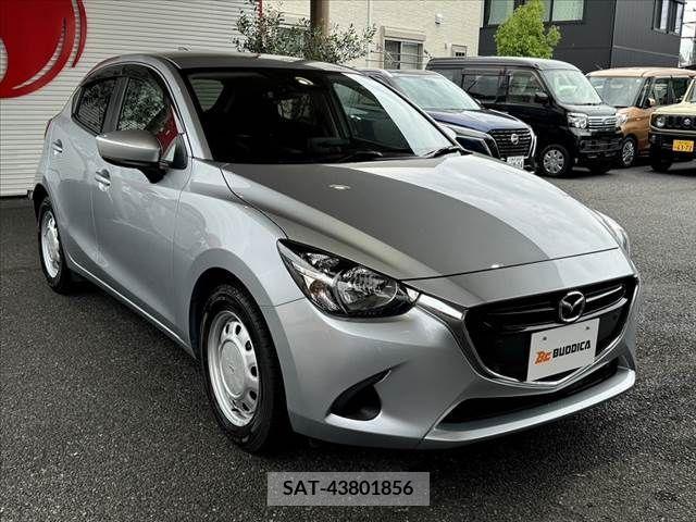 Mazda DEMIO 2019-05 301961-8