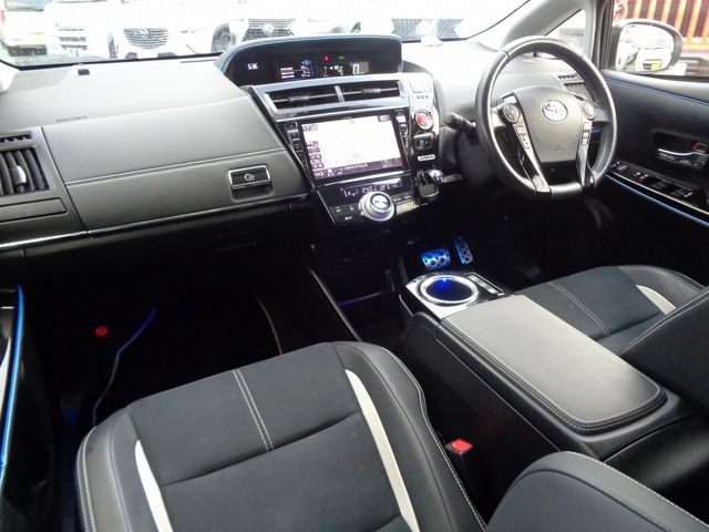 Toyota PRIUS ALPHA 2015-12 18346-10
