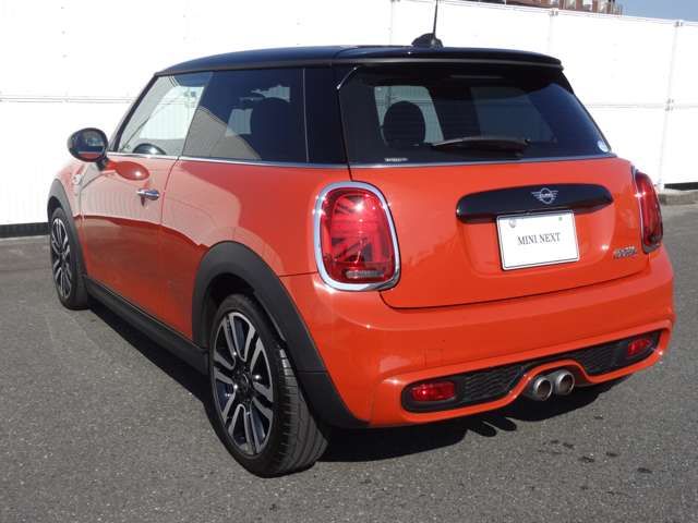 Bmw MINI 2018-10 17581-6