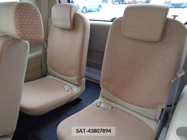 Toyota SIENTA 2012-02 298340-12