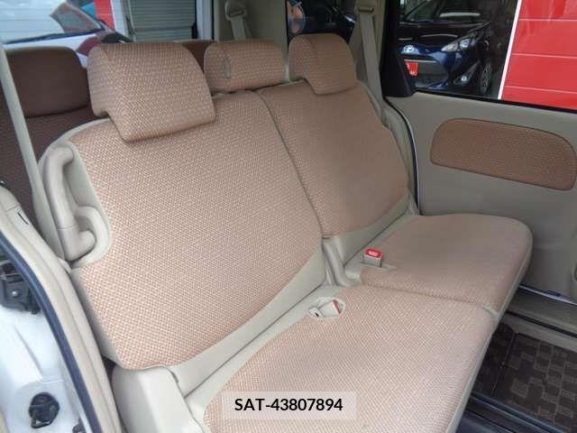 Toyota SIENTA 2012-02 298340-9