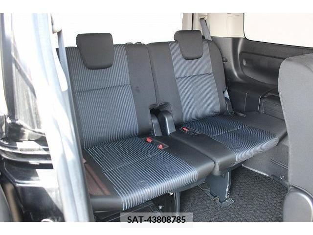 Toyota NOAH 2014-03 329333-15