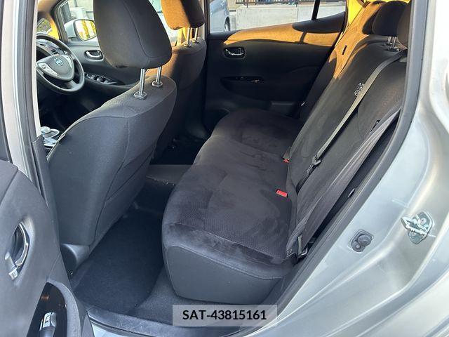 Nissan LEAF 2017-03 202990-11