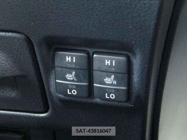 Toyota VOXY HYBRID 2018-08 339974-12