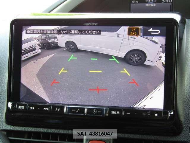 Toyota VOXY HYBRID 2018-08 339974-10
