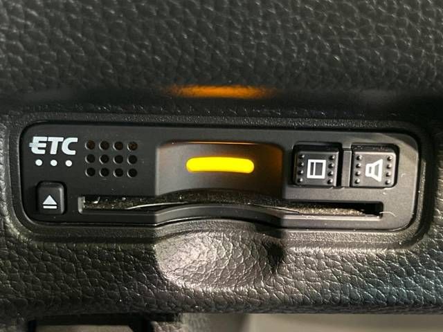 Honda N BOX CUSTOM 2018-05 183565-7