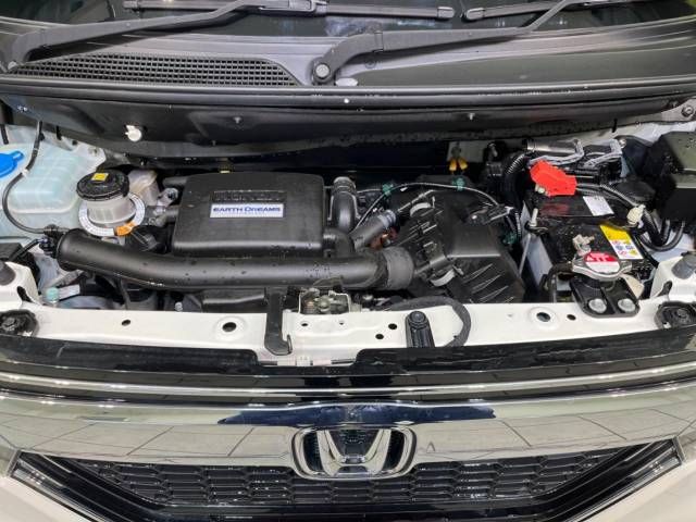 Honda N BOX CUSTOM 2018-05 183565-18