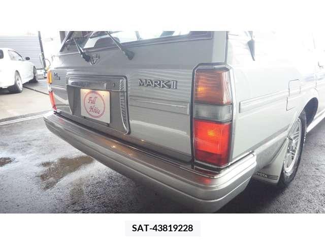 Toyota MARK II WAGON 1996-03 345672-18