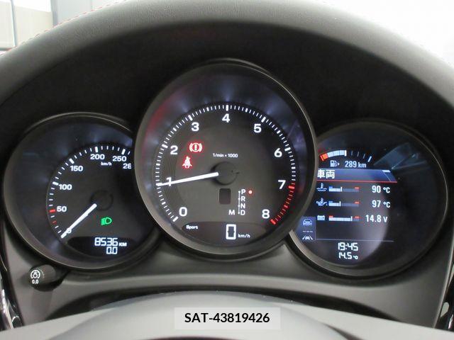 Porsche MACAN 2022-12 247053-20