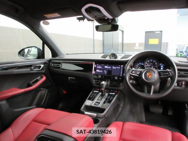 Porsche MACAN 2022-12 247053-4