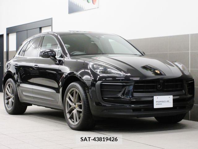 Porsche MACAN 2022-12 247053-23