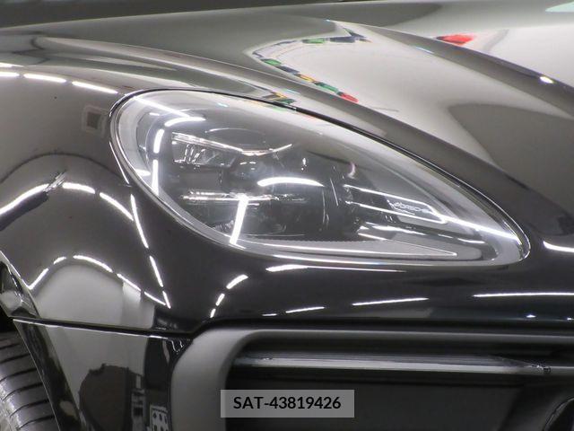 Porsche MACAN 2022-12 247053-25