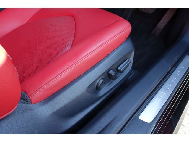 Toyota CAMRY HYBRID 2021-01 189642-19