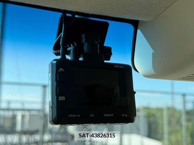 Honda N BOX 2020-12 341161-22
