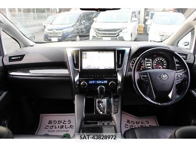 Toyota VELLFIRE 2018-08 222045-15