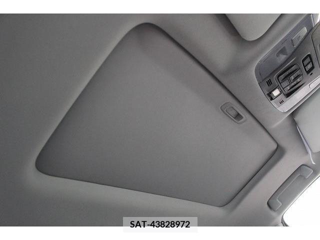 Toyota VELLFIRE 2018-08 222045-1