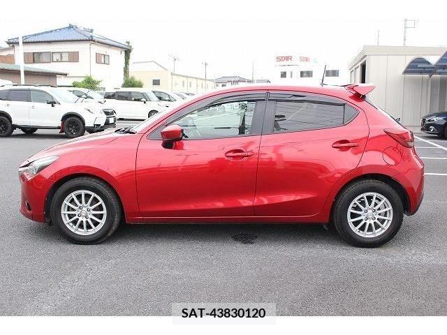 Mazda DEMIO 2015-09 301933-9
