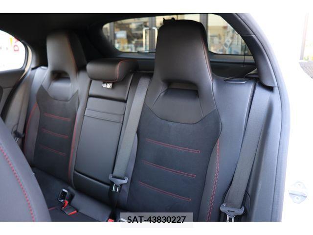 Mercedes Benz A-CLASS 2019-06 237882-12