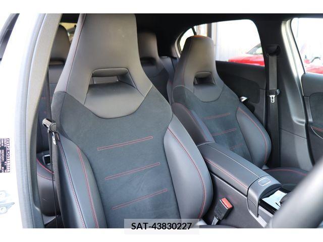 Mercedes Benz A-CLASS 2019-06 237882-9