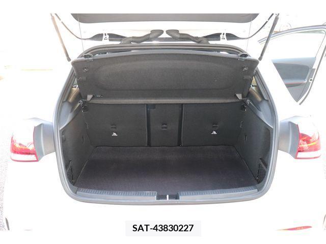 Mercedes Benz A-CLASS 2019-06 237882-17