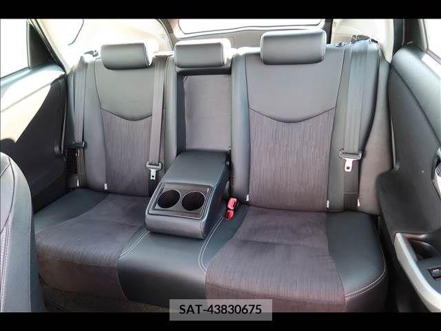 Toyota PRIUS 2013-10 255373-17